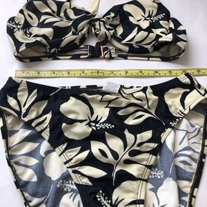 Bathing suite set by Baja Blue